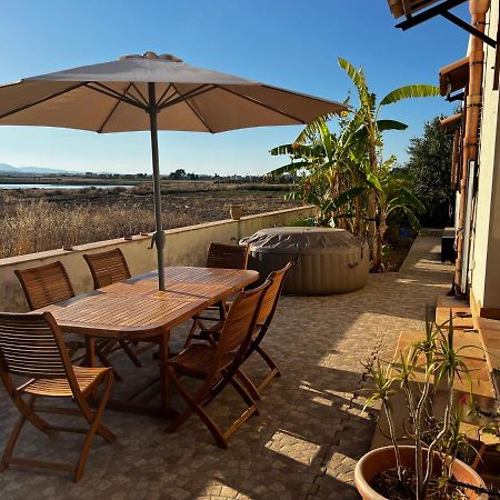 Villa Esclusiva In Riserva Naturale Torre Nubia Екстериор снимка