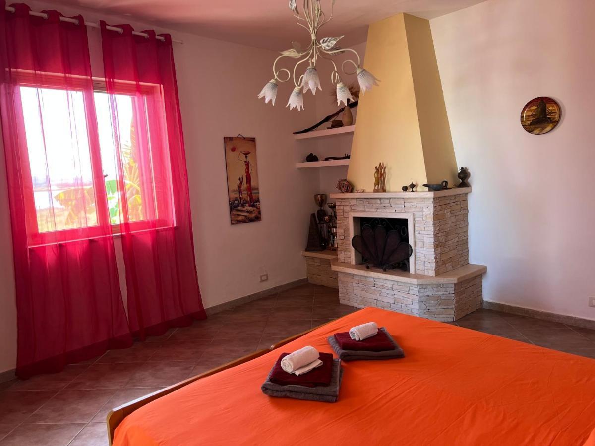 Villa Esclusiva In Riserva Naturale Torre Nubia Екстериор снимка